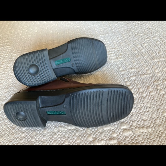 Josef Seibel Brown Leather Slip-on Zipper front Women’s Size 40 - Picture 6 of 12